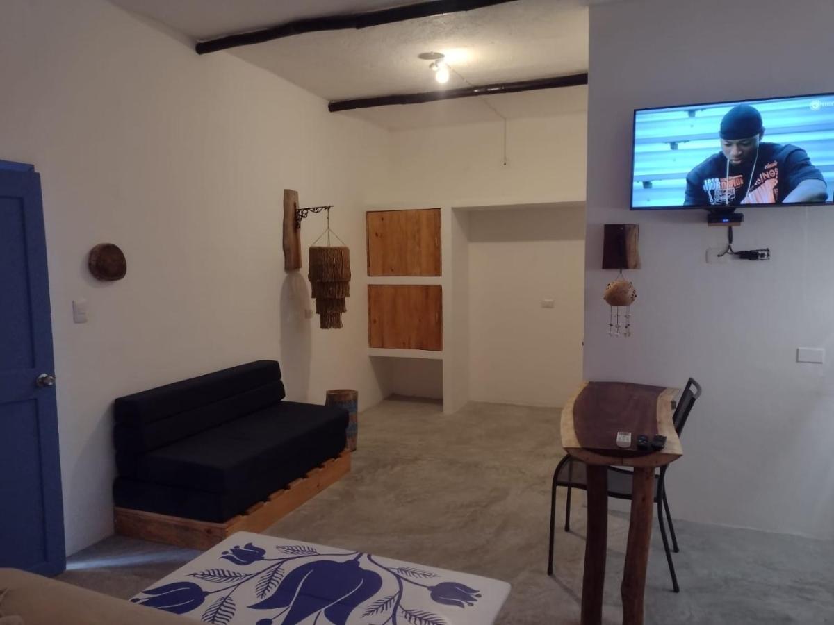 Mio Tulum Hotel Boutique Екстериор снимка A room at the hostel