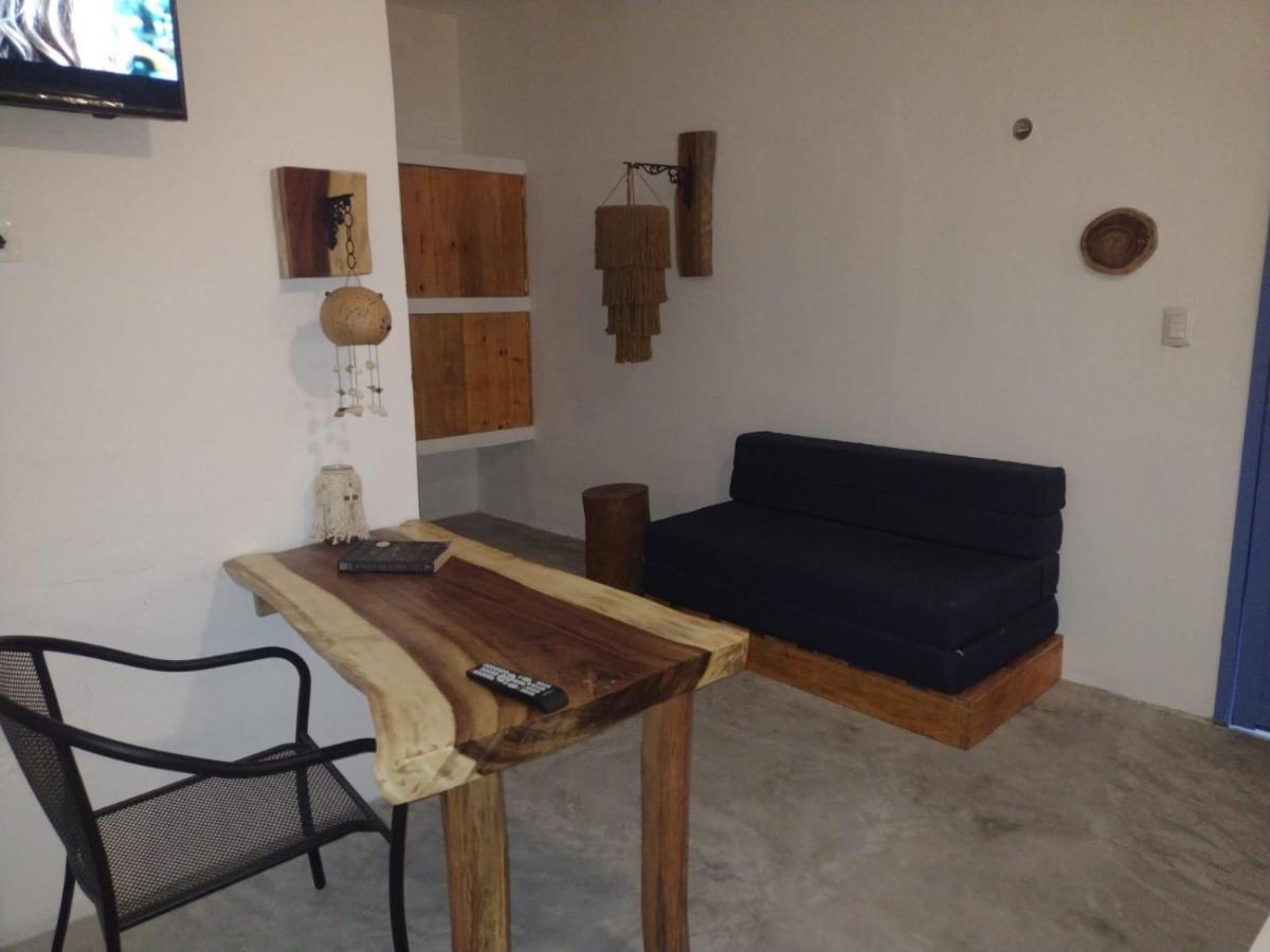 Mio Tulum Hotel Boutique Екстериор снимка A living room in a hotel in Greece
