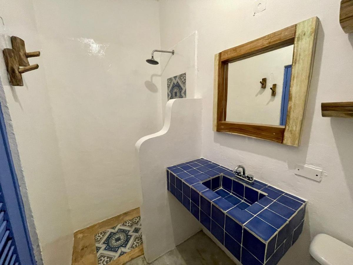 Mio Tulum Hotel Boutique Екстериор снимка Bathroom in a house in Tulum, Mexico